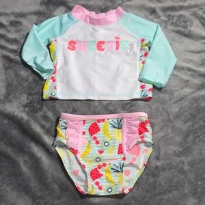Baby Girls 2 Piece Rashguard Swimsuit Size 6-9 Months